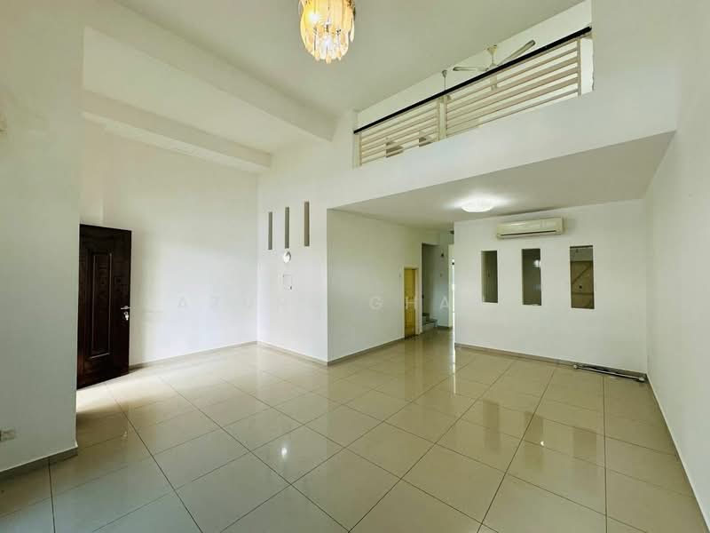3-storey Terraced House for Sale in Butterworth (Penang) - Azura Ghani - Living Room - PropertyGuru.com.my