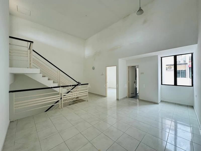 3-storey Terraced House for Sale in Butterworth (Penang) - Azura Ghani - Living Room - PropertyGuru.com.my