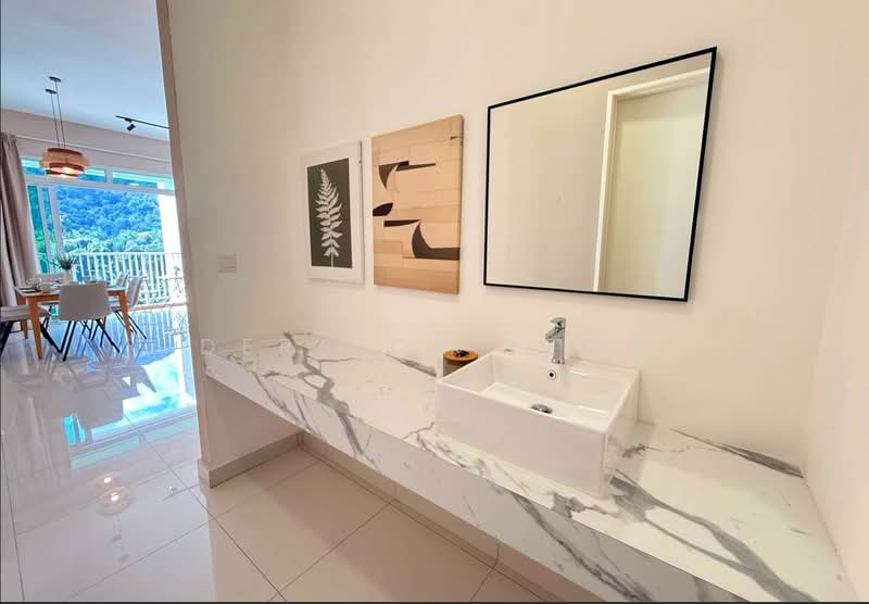 Ferringhi Residence 2 untuk Untuk Disewa - RM 4,500 /bulan, Mac 2026 - Bathroom - PropertyGuru.com.my