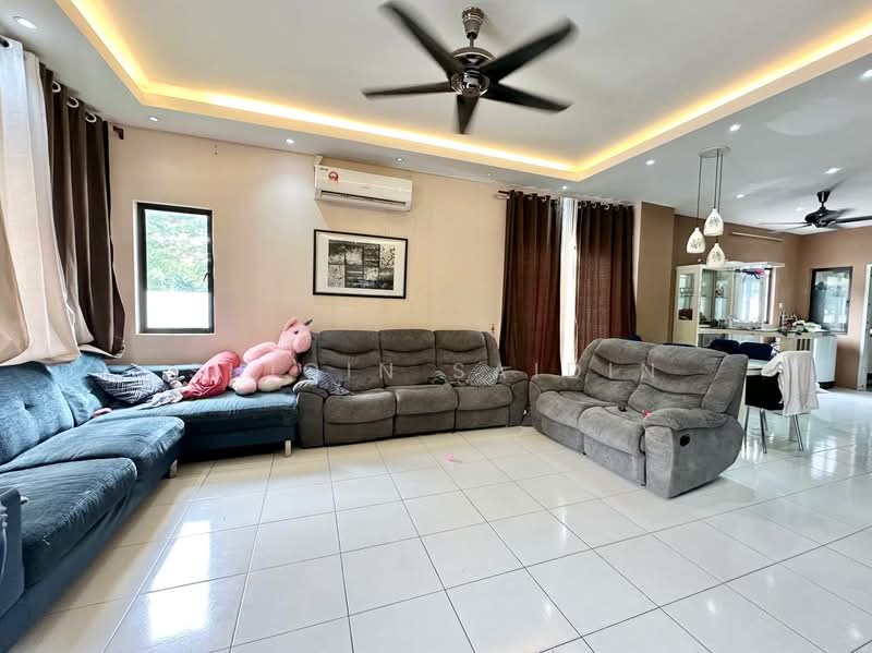 2-storey Terraced House for Sale in Setia Alam (Selangor) - Shiqin Saidin - Living Room - PropertyGuru.com.my