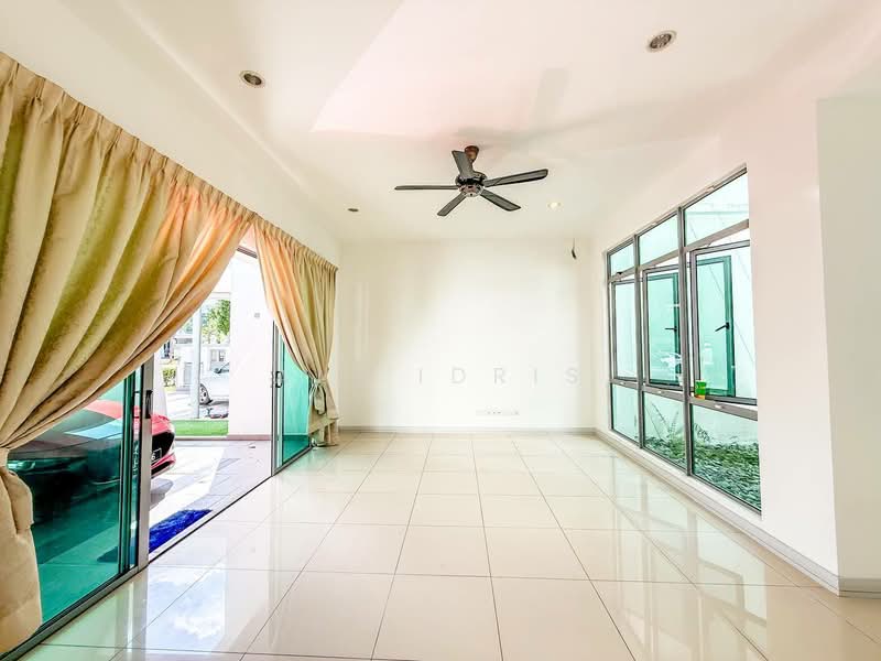 Setia Eco Glades, Liu Li Gardens, Cyberjaya untuk Untuk Dijual - RM 980,000, Mac 2026 - Living Room - PropertyGuru.com.my
