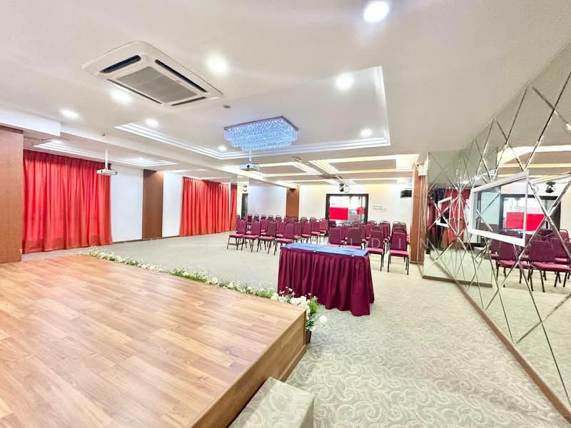 Shop / Office for Sale in Taman Nirwana (Ampang) - Shiqin Saidin - Interior - PropertyGuru.com.my