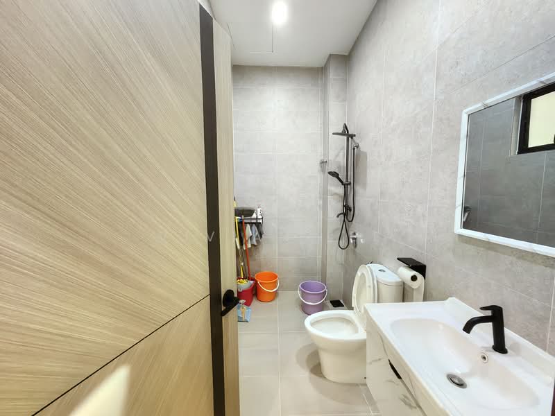 Hijauan Residence, Perdana Residence 2, One Sierra, Blue Sky untuk Untuk Dijual - RM 1,590,000, Mac 2026 - Bathroom - PropertyGuru.com.my