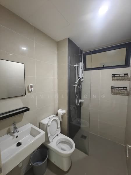 Condominium for Sale at The Raffles Suites - Daniel Yong - Bathroom - PropertyGuru.com.my
