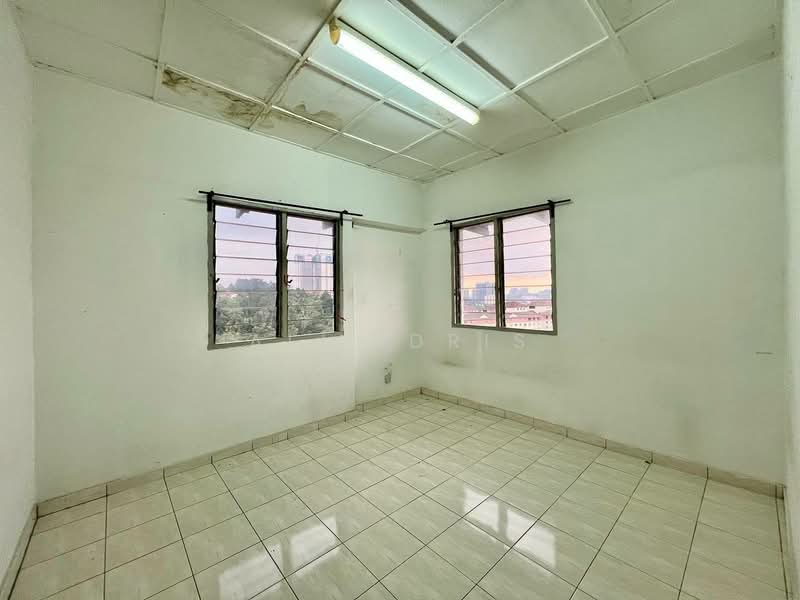 Apartment for Sale at Segar Apartments - Ali Idris - Interior - PropertyGuru.com.my