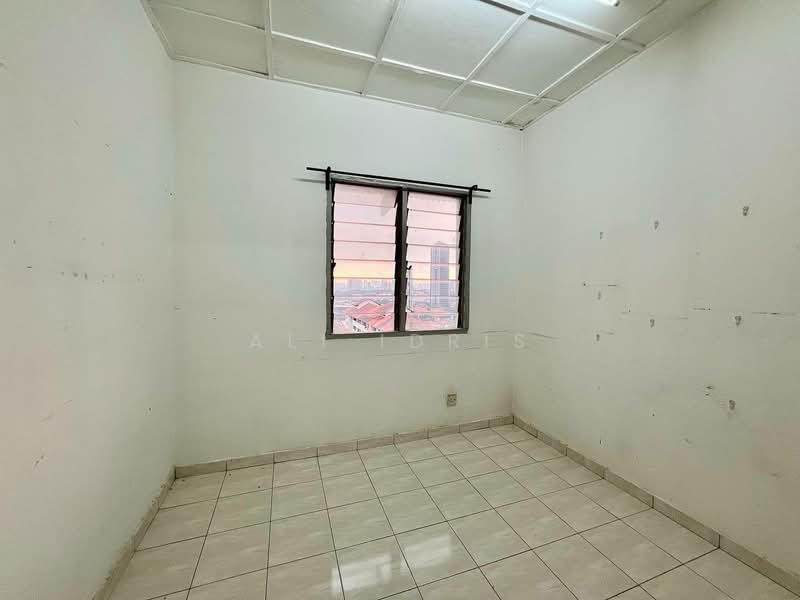 Apartment for Sale at Segar Apartments - Ali Idris - Interior - PropertyGuru.com.my