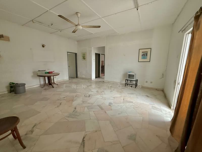 Apartment for Sale at The Astaria - Penny Yong - Living Room - PropertyGuru.com.my