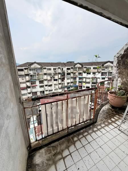 Apartment for Sale at The Astaria - Penny Yong - Balcony - PropertyGuru.com.my