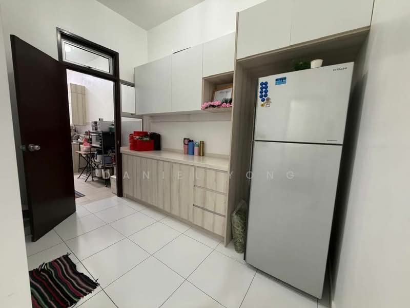 2-storey Terraced House for Sale in Setia Tropika (Johor Bahru) - Daniel Yong - Kitchen - PropertyGuru.com.my
