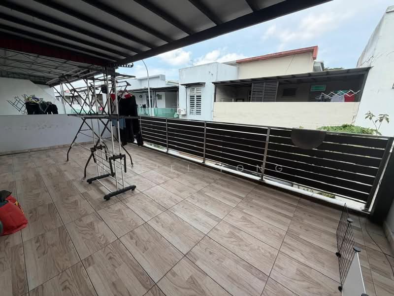 2-storey Terraced House for Sale in Setia Tropika (Johor Bahru) - Daniel Yong - Balcony - PropertyGuru.com.my