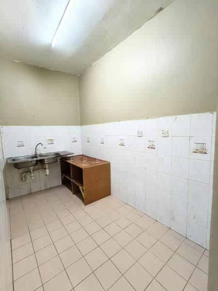 Flat for Rent at Prima Damansara - Jeffrey Tham - Kitchen - PropertyGuru.com.my