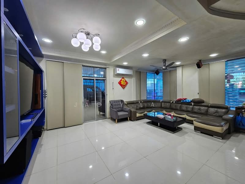 Semi-Detached House for Sale in Kota Kinabalu (Sabah) - Jacky Lai - Living Room - PropertyGuru.com.my