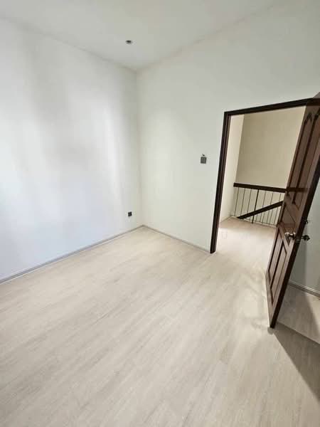 Permas Jaya Double Storey untuk Untuk Dijual - RM 758,000, Mac 2026 - Interior - PropertyGuru.com.my