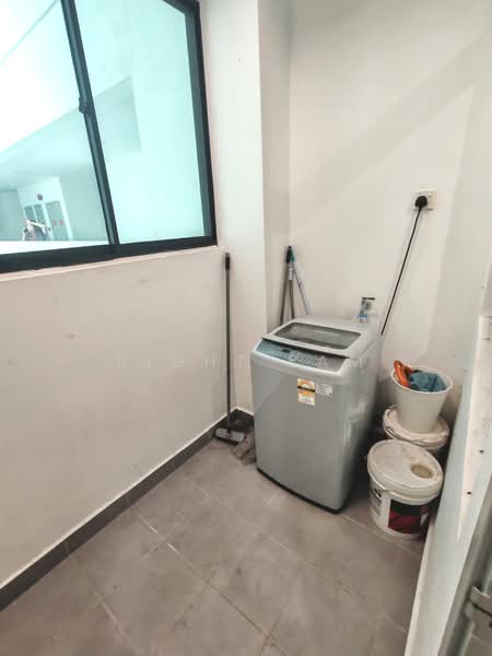 Apartment for Rent at Austin Regency (Pangsapuri Austin Perdana) - Right Lam - PropertyGuru.com.my