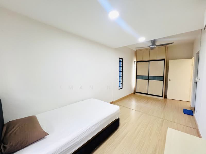 Sejati Lakeside @ Cyberjaya untuk Untuk Dijual - RM 1,380,000, Mac 2026 - Bedroom - PropertyGuru.com.my