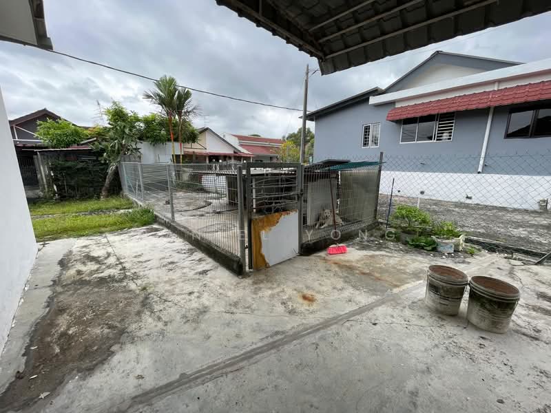 1-storey Terraced House for Sale in Johor Bahru (Johor) - Daniel Yong - Exterior - PropertyGuru.com.my