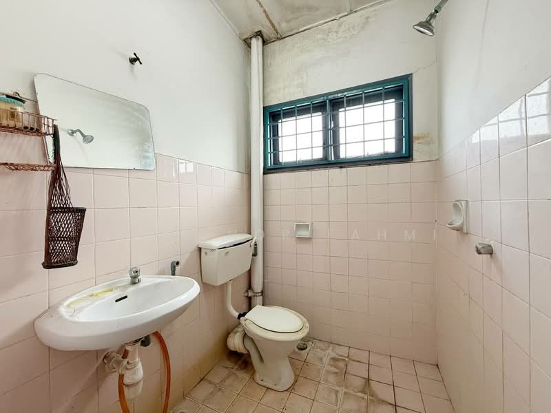2-storey Terraced House for Sale in Ampang Jaya (Ampang) - Mohd Nor Fahmi - PropertyGuru.com.my