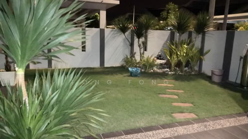 One Krubong Double Storey Bungalow untuk Untuk Dijual - RM 1,100,000, Mac 2026 - Garden - PropertyGuru.com.my