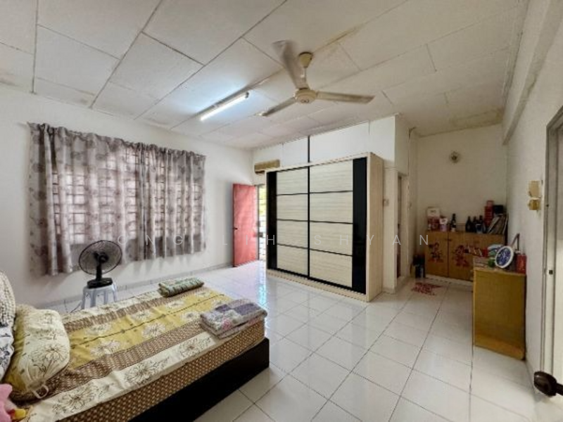 Taman Sri Putri @ Skudai untuk Untuk Dijual - RM 568,000, Mac 2026 - Bedroom - PropertyGuru.com.my