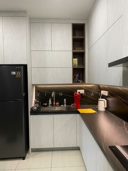 Queens Residences Q1 @ Queens Waterfront untuk Untuk Disewa - RM 4,000 /bulan, Feb 2026 - Kitchen - PropertyGuru.com.my