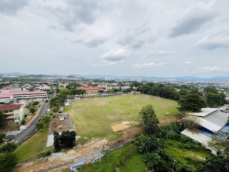 The Louvre @ Country Heights untuk Untuk Disewa - RM 1,700 /bulan, Mac 2026 - Exterior - PropertyGuru.com.my