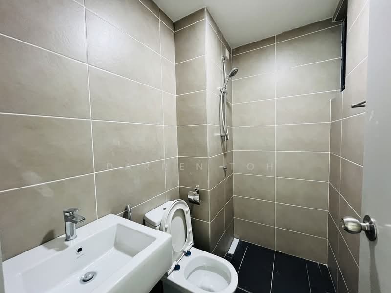 Service Residence for Rent at Serviced Residence @ The Louvre @ Country Heights - Darren Toh - Bathroom - PropertyGuru.com.my