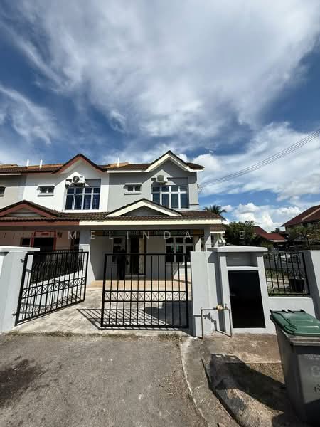 Taman Kempas Indah untuk Untuk Dijual - RM 865,000, Mac 2026 - Exterior - PropertyGuru.com.my