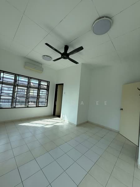 Taman Kempas Indah untuk Untuk Dijual - RM 865,000, Mac 2026 - Interior - PropertyGuru.com.my