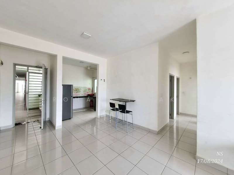 Danau Perintis untuk Untuk Dijual - RM 290,000, Mac 2026 - Living Room - PropertyGuru.com.my