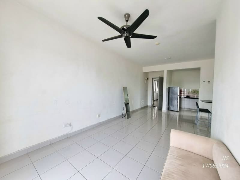 Danau Perintis untuk Untuk Dijual - RM 290,000, Mac 2026 - Living Room - PropertyGuru.com.my