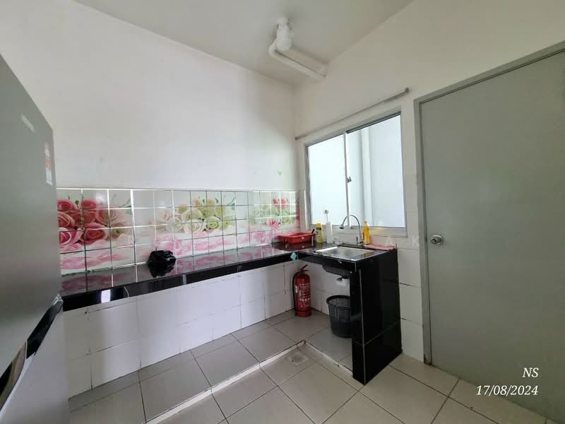 Danau Perintis untuk Untuk Dijual - RM 290,000, Mac 2026 - Kitchen - PropertyGuru.com.my