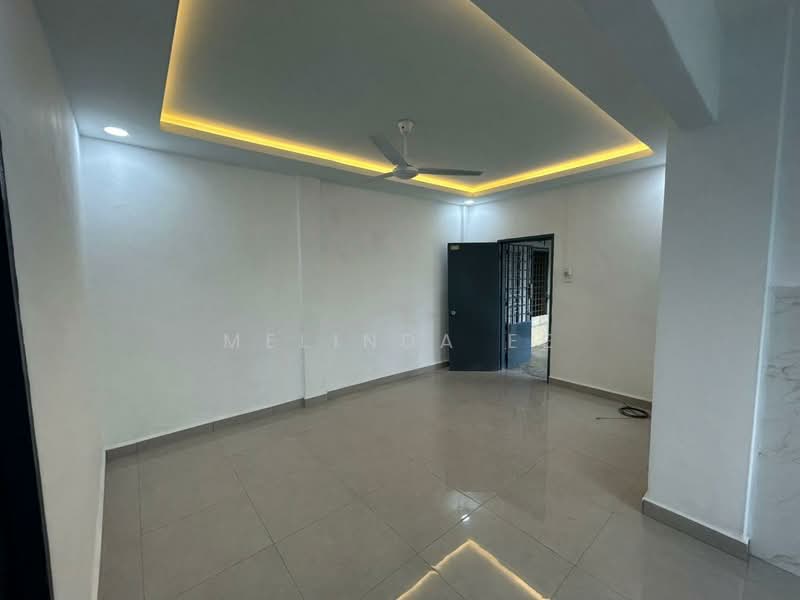 Flat for Sale at Pangsapuri Nuri - Melinda Ee - Living Room - PropertyGuru.com.my