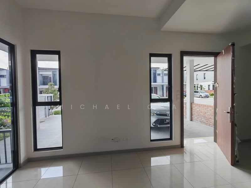 Semi-Detached House for Sale in Bandar Bukit Puchong (Puchong) - Michael Chai - Entrance - PropertyGuru.com.my