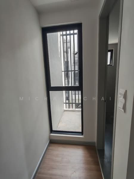 Semi-Detached House for Sale in Bandar Bukit Puchong (Puchong) - Michael Chai - Corridor - PropertyGuru.com.my