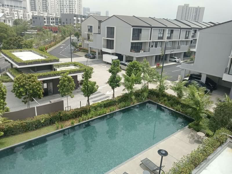 3-storey Terraced House for Sale in Taman Bukit Serdang (Seri Kembangan) - Tony YY - PropertyGuru.com.my