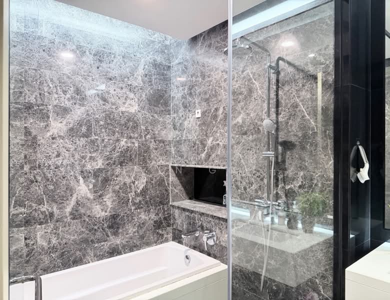 Service Residence for Rent at Straits Residences - Even Goh - Master Bathroom - PropertyGuru.com.my