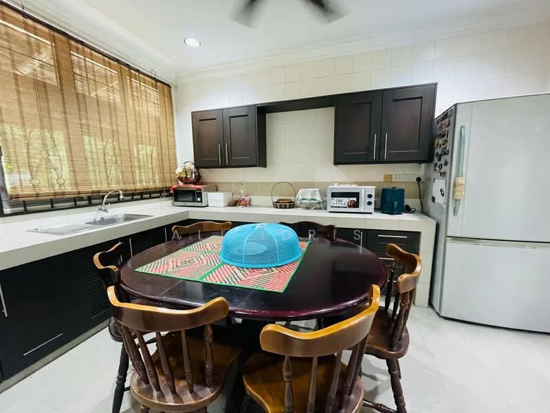 Presint 15 Putrajaya untuk Untuk Dijual - RM 1,600,000, Mac 2026 - Kitchen - PropertyGuru.com.my