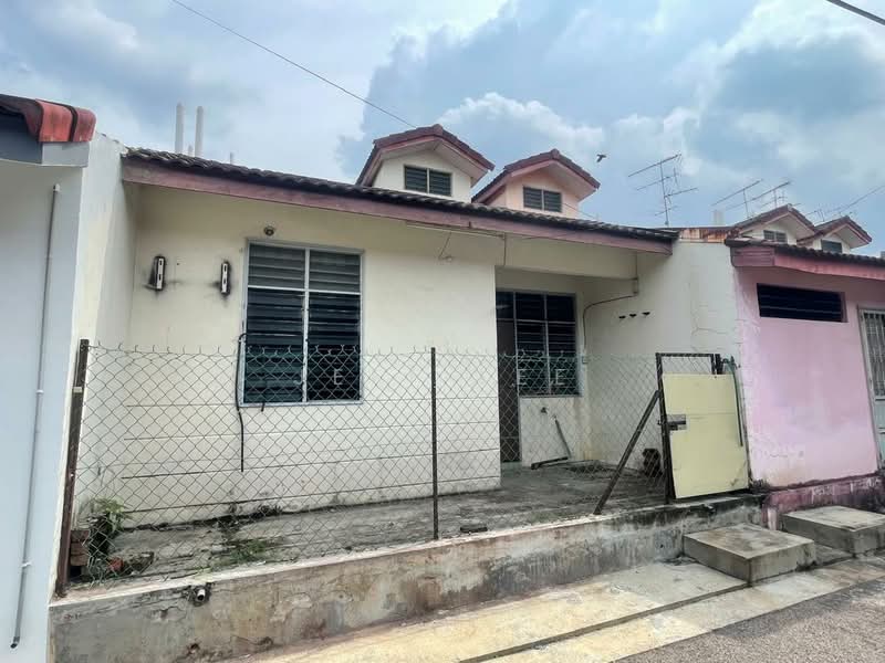 1-storey Terraced House for Sale in Bukit Indah (Iskandar Puteri (Nusajaya)) - Jeff Lee - Exterior - PropertyGuru.com.my