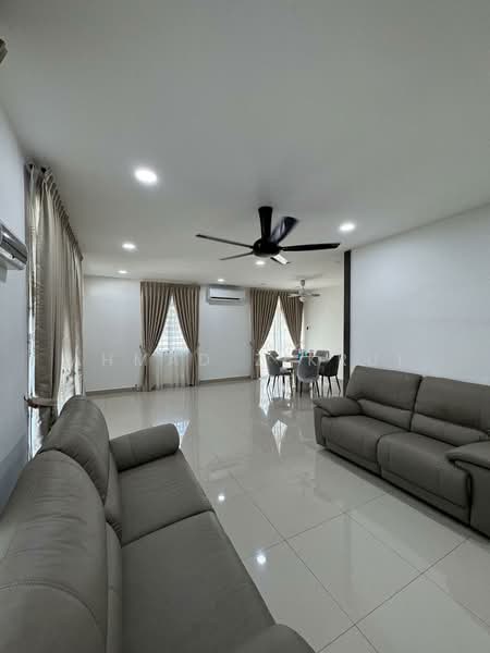 Berkembar Dua Tingkat Peserai untuk Untuk Dijual - RM 540,000, Mac 2026 - Living Room - PropertyGuru.com.my