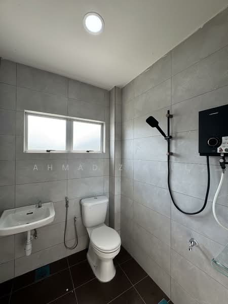 Berkembar Dua Tingkat Peserai untuk Untuk Dijual - RM 540,000, Mac 2026 - Bathroom - PropertyGuru.com.my