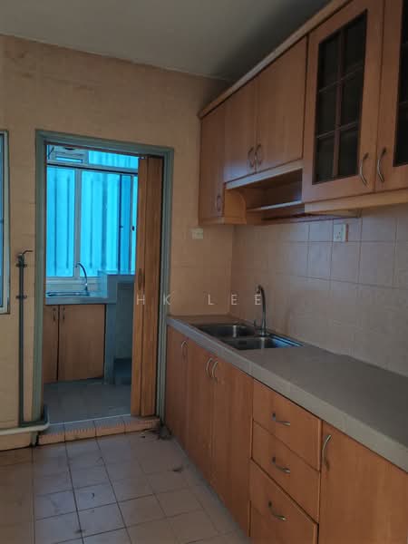 Amadesa Resort Condominium untuk Untuk Dijual - RM 350,000, Mac 2026 - Kitchen - PropertyGuru.com.my