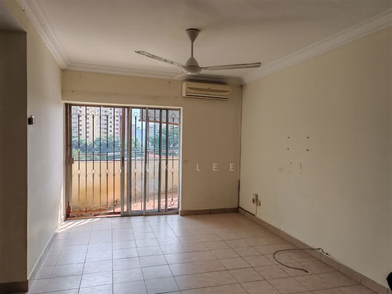 Amadesa Resort Condominium untuk Untuk Dijual - RM 350,000, Mac 2026 - Balcony - PropertyGuru.com.my