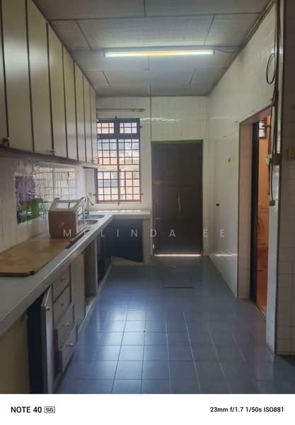 2-storey Terraced House for Sale in Taman Kobena (Tampoi) - Melinda Ee - Kitchen - PropertyGuru.com.my