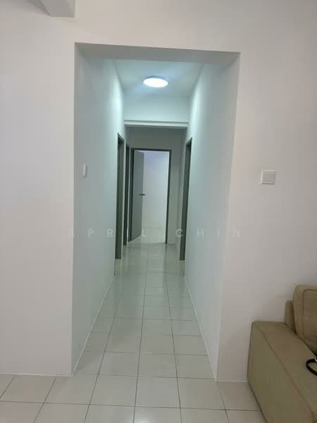 Flat for Rent at PANGSAPURI CENDERA 1 - April Chin - Corridor - PropertyGuru.com.my