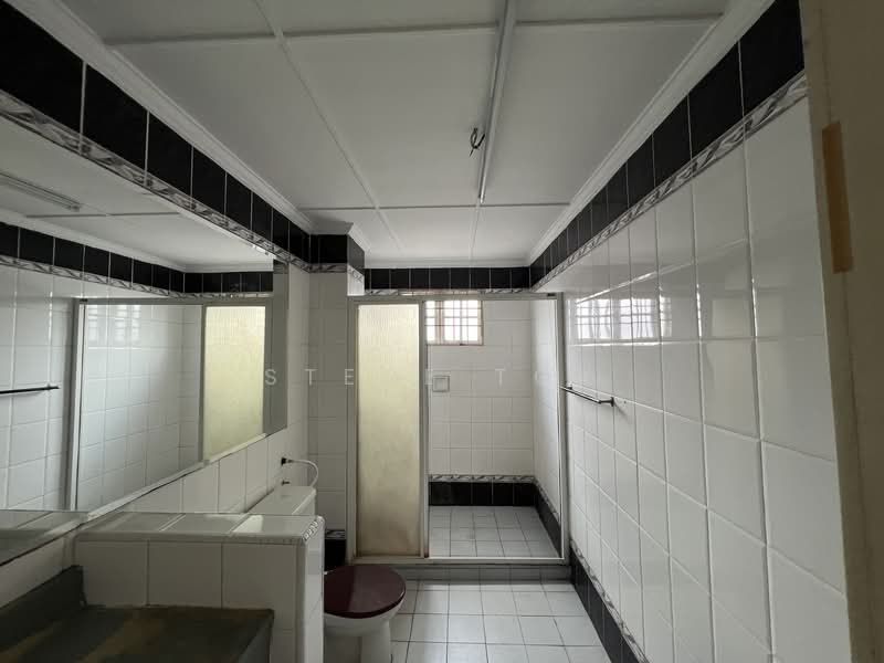 2-storey Terraced House for Sale in Bukit Rahman Putra (Sungai Buloh) - Steve Tok - Bathroom - PropertyGuru.com.my