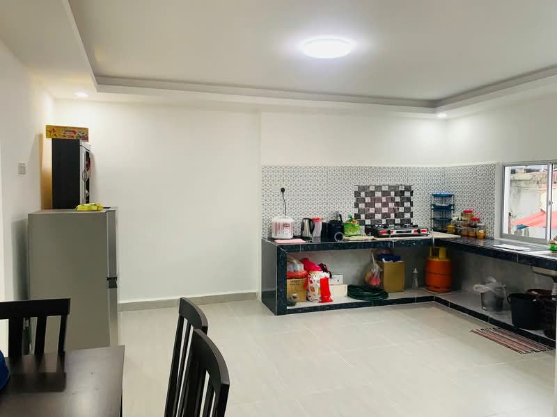 Taman Nesa untuk Untuk Dijual - RM 380,000, Mac 2026 - Kitchen - PropertyGuru.com.my
