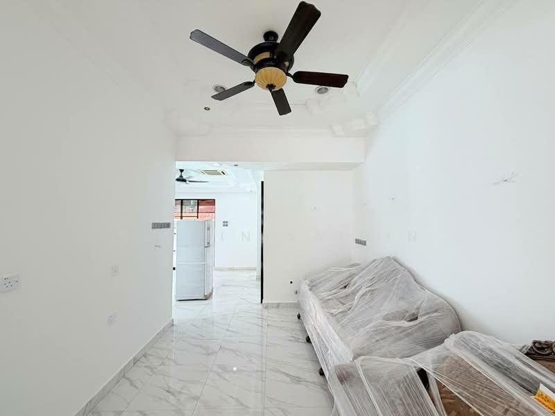 Bungalow for Rent in Ara Damansara (Petaling Jaya) - Shiqin Saidin - Living Room - PropertyGuru.com.my