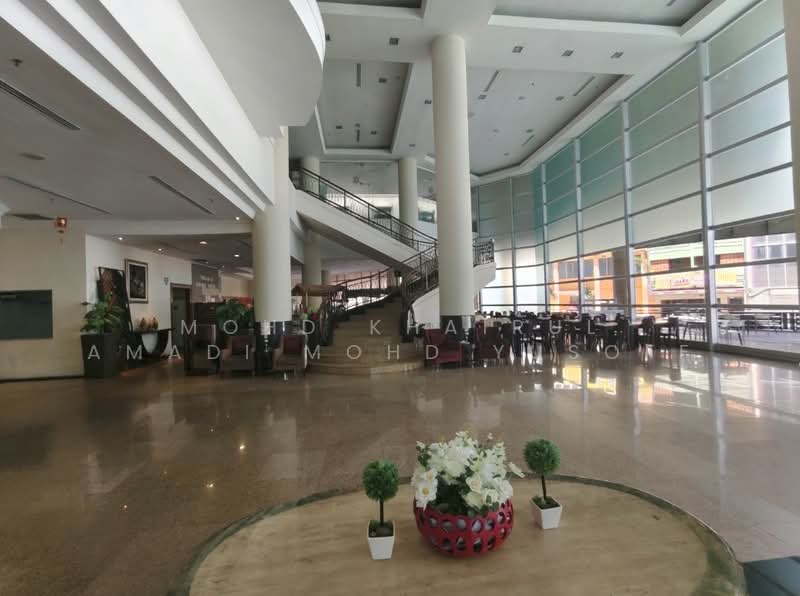 Hotel / Resort for Sale in Kajang (Selangor) - Mohd Khairul Amadi Mohd Yusoff - Lobby - PropertyGuru.com.my
