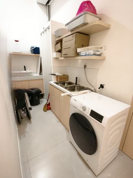 For Sale - Setia Indah Artiz Shoplot Business To Let