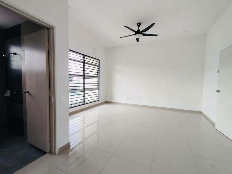 2-storey Terraced House for Sale in Kampung Lombong (Shah Alam) - Lukman Hakim - Interior - PropertyGuru.com.my